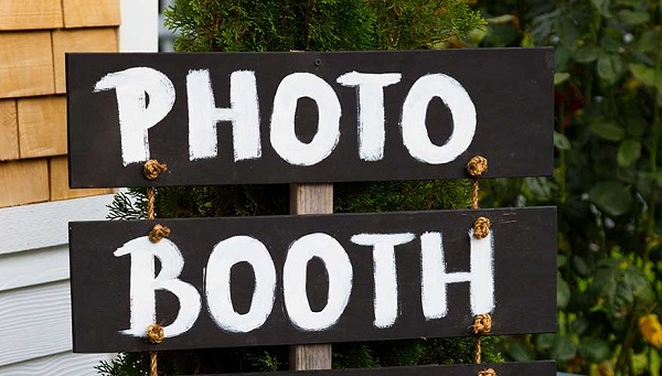 Creating A Photo Booth Business Plan Local Advertising Journal