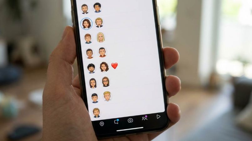 Snapchat app interface showing how to remove Best Friends from chat list on smartphone